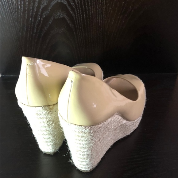 Vince Camuto Cream Patent Leather Wedge - Picture 2 of 3